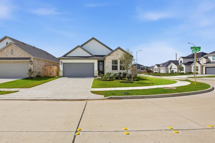 Property Photo:  9651 Akashi Run Drive  TX 77433 