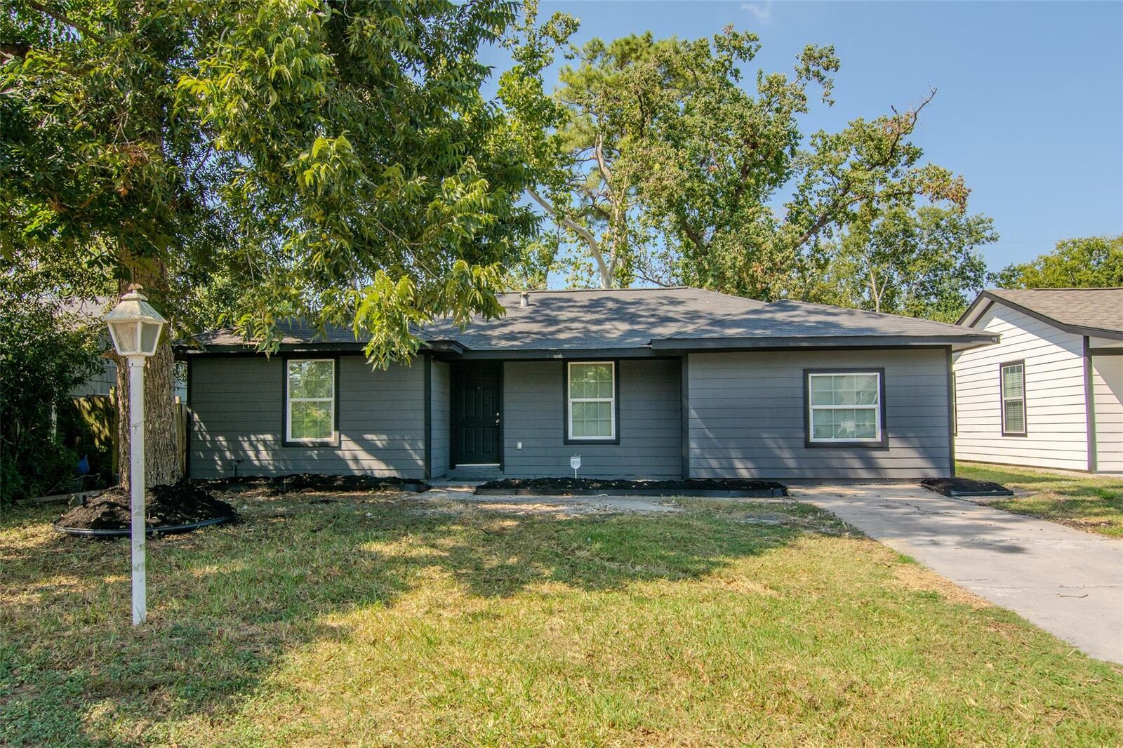Property Photo:  9210 St Lo Road  TX 77033 