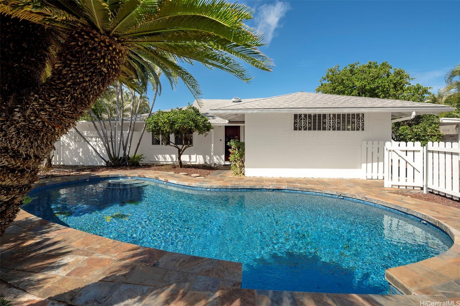 Property Photo:  4574 Ahuli Place  HI 96816 