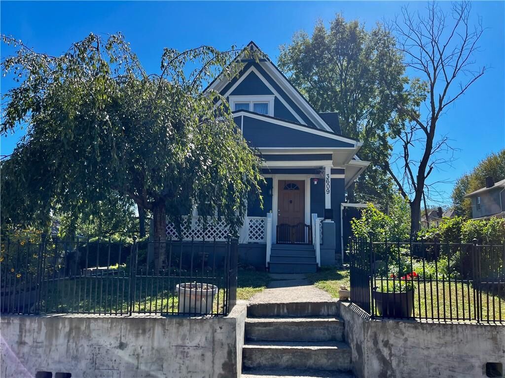 Property Photo: 3609 Anderson Avenue MO 64153
