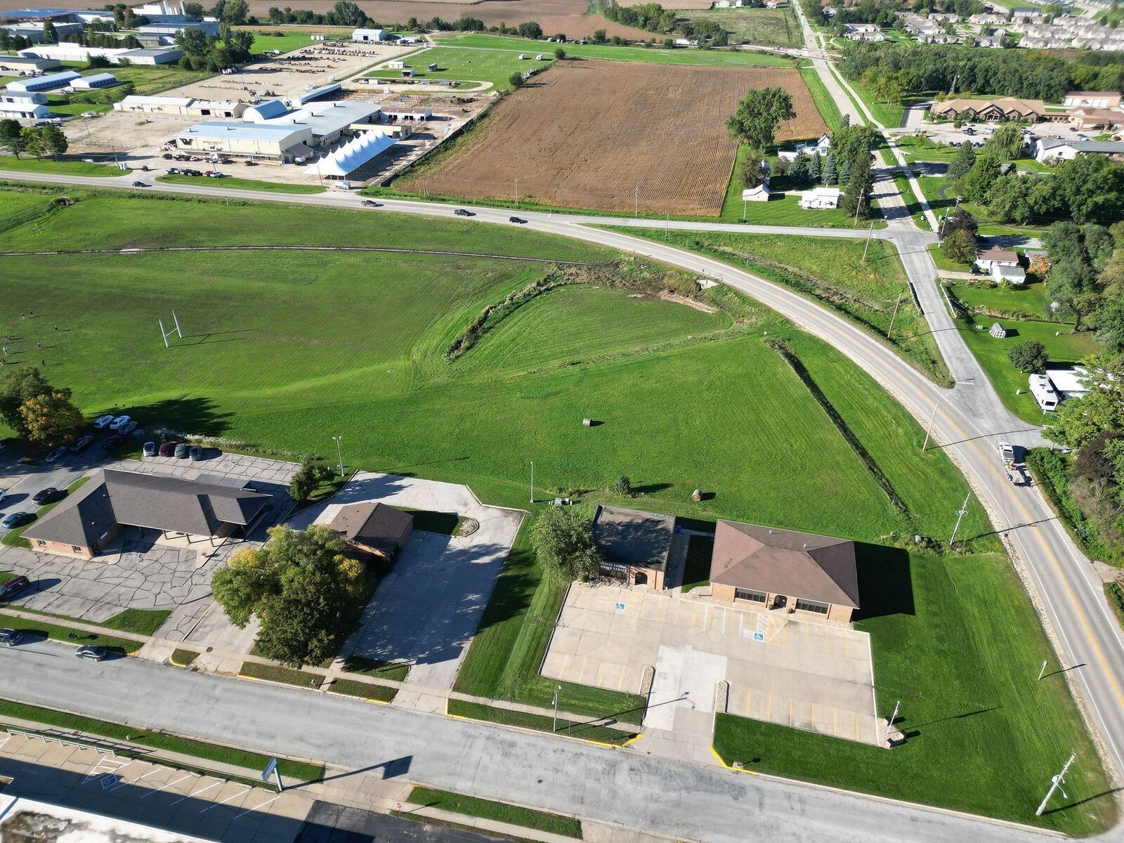 Property Photo: 2020 NW 3rd Avenue IA 50677