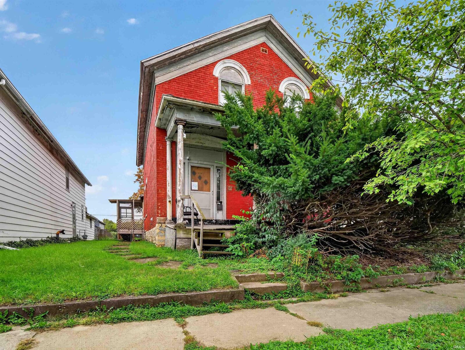 Property Photo:  525 Lavina Street  IN 46802 