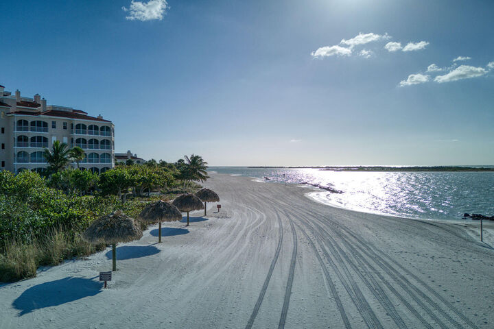 Property Photo:  3000 Royal Marco Way #20  FL 34145 