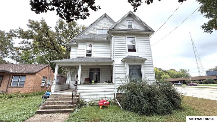 Property Photo:  309 E State  IA 50401 