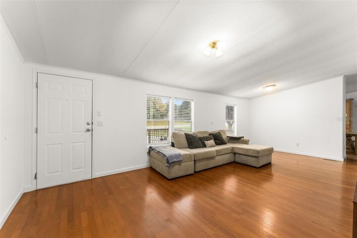 Property Photo:  13519 SW 89th Terrace  FL 32618 