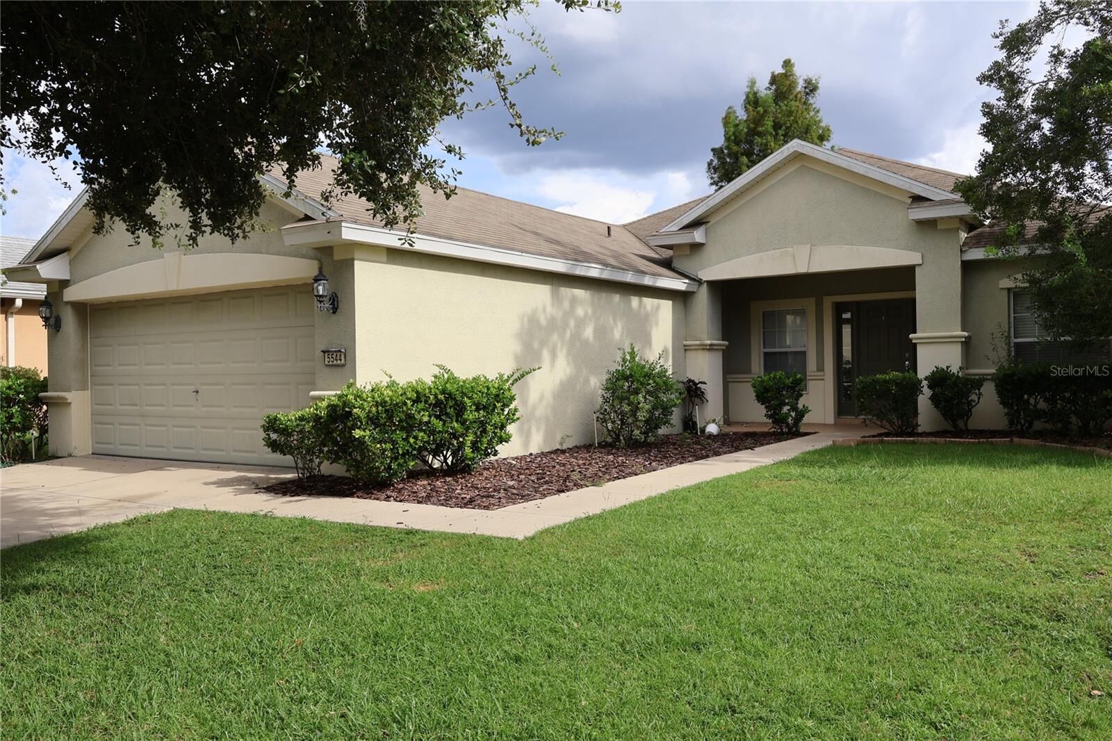 Property Photo:  5544 SW 40th Street  FL 34474 