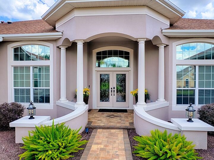 Property Photo:  1103 Miona Shores Drive  FL 32162 