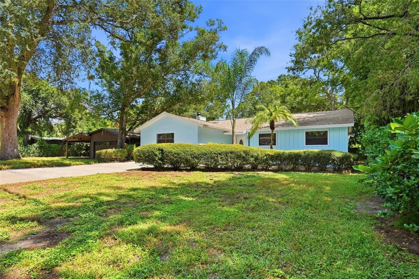Property Photo: 1721 Dorchester Road FL 33764