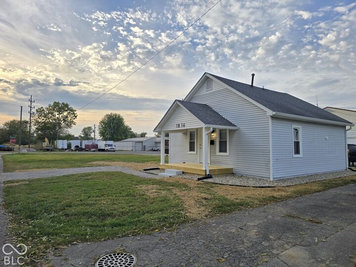 Property Photo: 1816 20th IN 47201