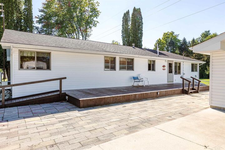 Property Photo:  215 E Saginaw Road  MI 48657 
