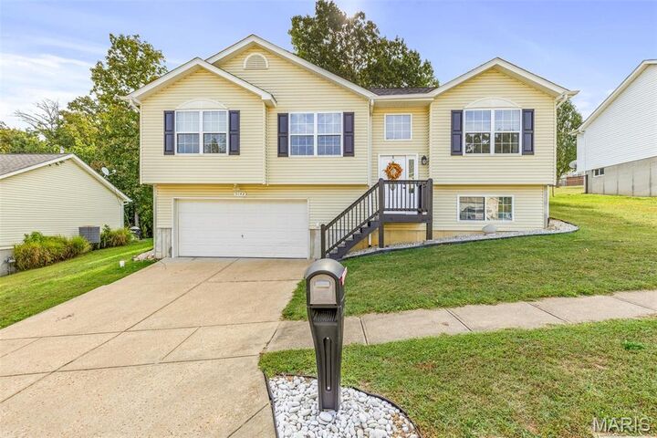 Property Photo: 5142 Jeremiah Boulevard MO 63050