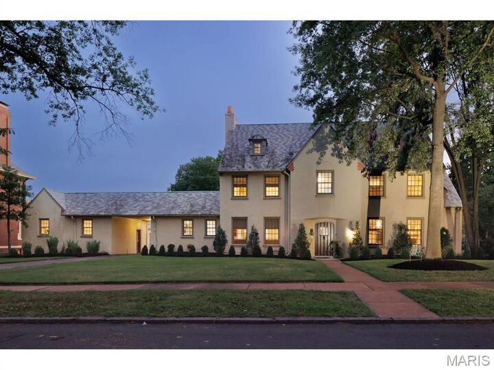 Property Photo:  6470 Ellenwood Avenue  MO 63105 