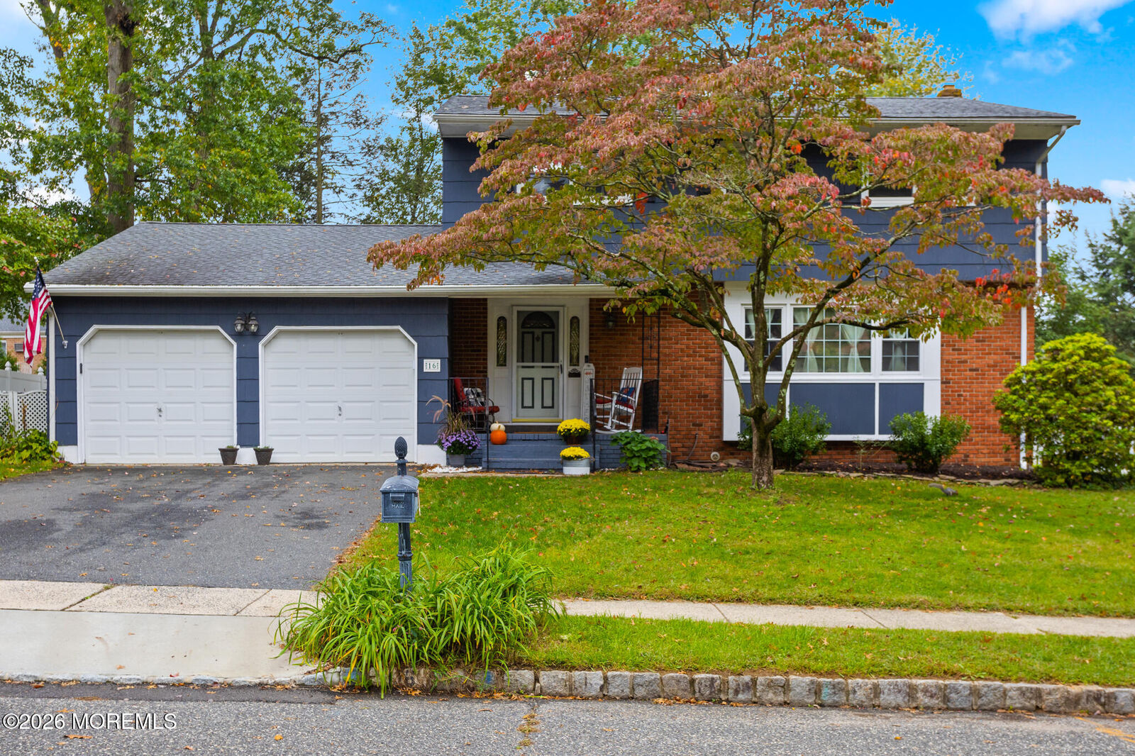 Property Photo:  16 Twain Drive  NJ 08501 