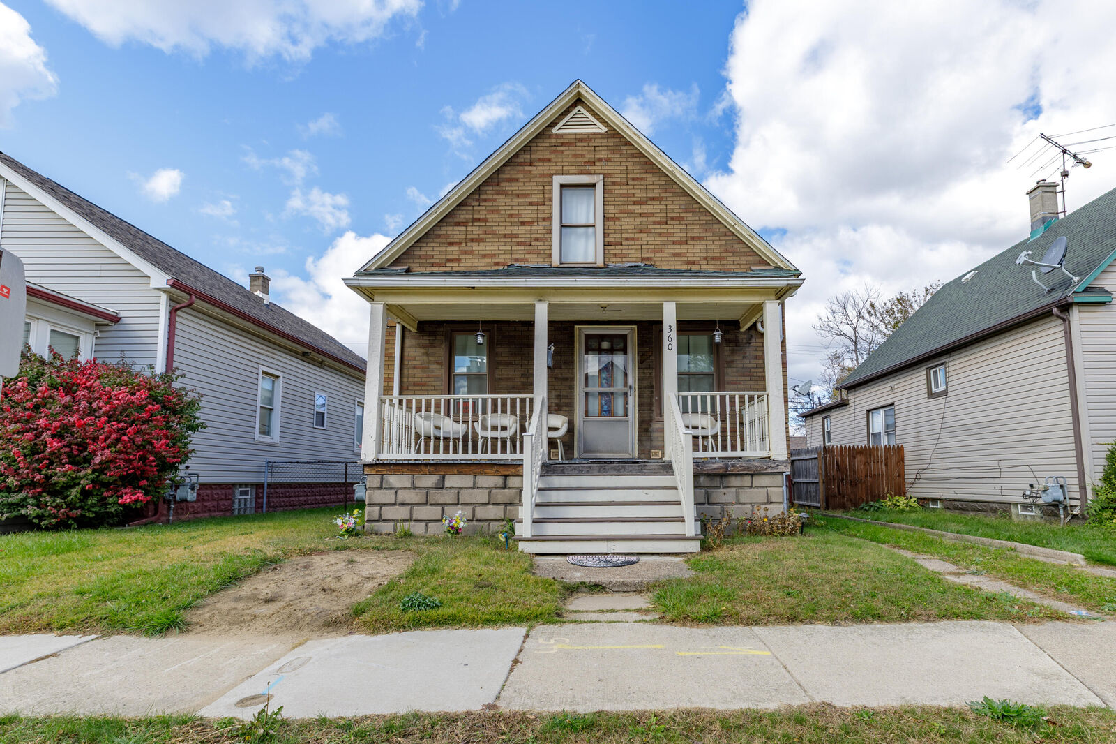 Property Photo:  360 Burke Street  MI 48218 