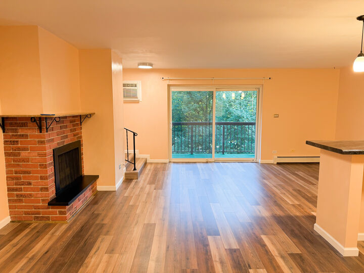 Property Photo: 753 S Dwyer Avenue IL 60005