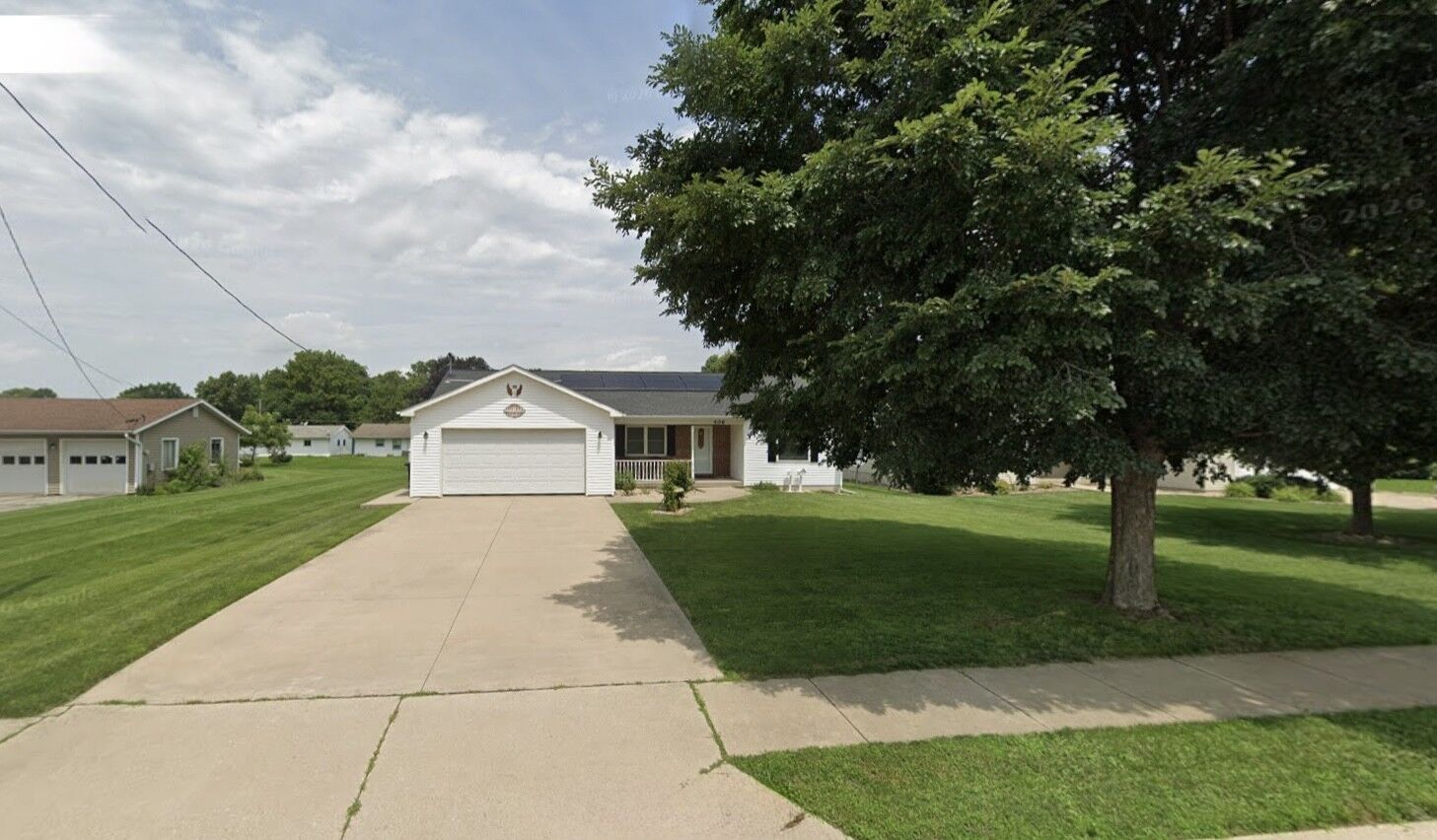 Property Photo:  406 W McKinley Road  IL 61350 