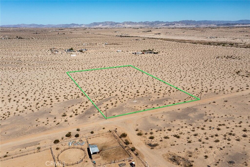 Property Photo:  68700 Michael Way  CA 92277 