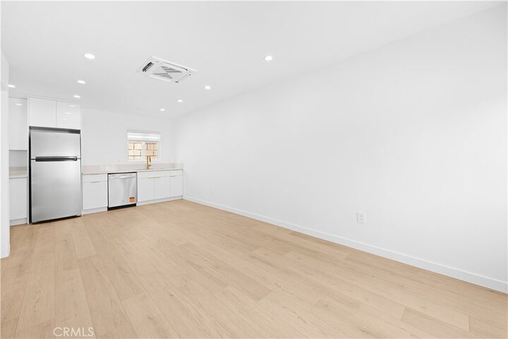 Property Photo:  287 N Florence  CA 91505 