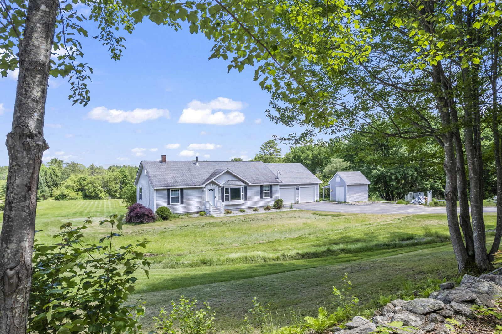 Property Photo:  183 Country Club Road  ME 04268 