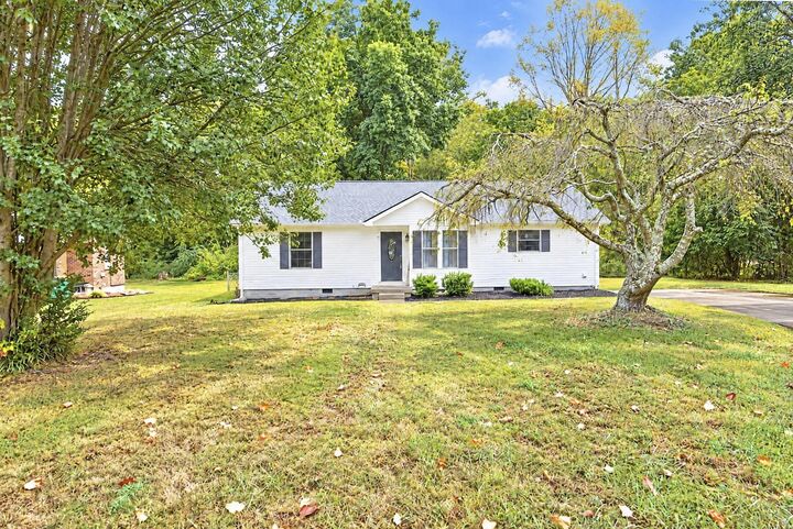 Property Photo:  2041 Phillips St  TN 37091 