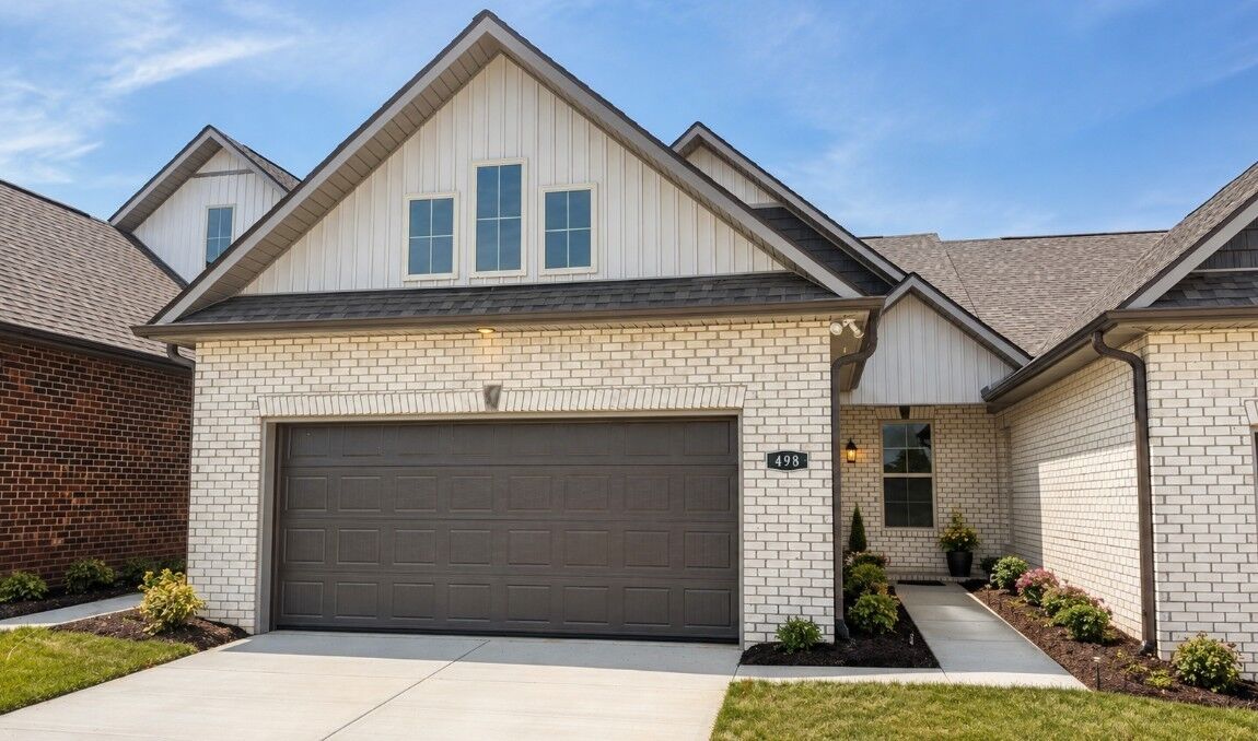 Property Photo:  498 W Foxrun  TN 37172 