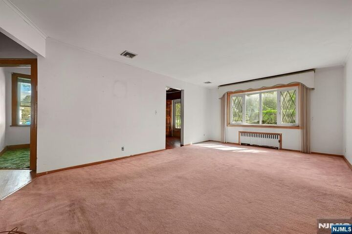 Property Photo:  153 Orient Way  NJ 07071 