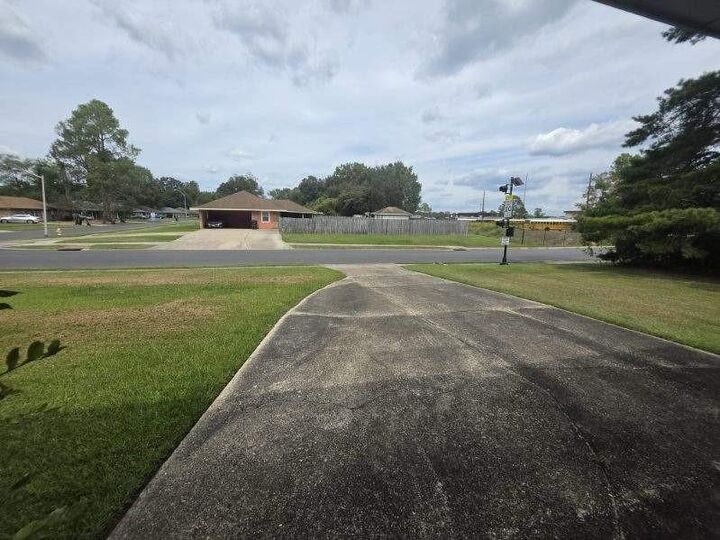 Property Photo: 11906 Tams Drive LA 70815