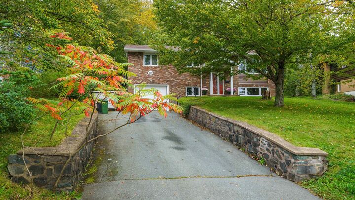 Property Photo:  106 Deerbrooke Drive  NS B2V 1W9 