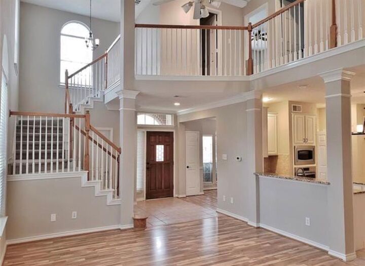 Property Photo: 211 Moss Hill Road TX 75063