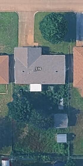 Property Photo:  516 SW 67th Street  OK 73139 