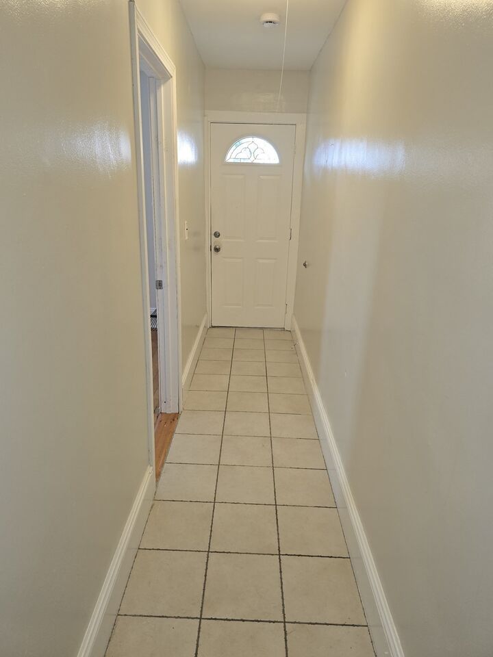Property Photo:  11 Ropes St 1  MA 01970 