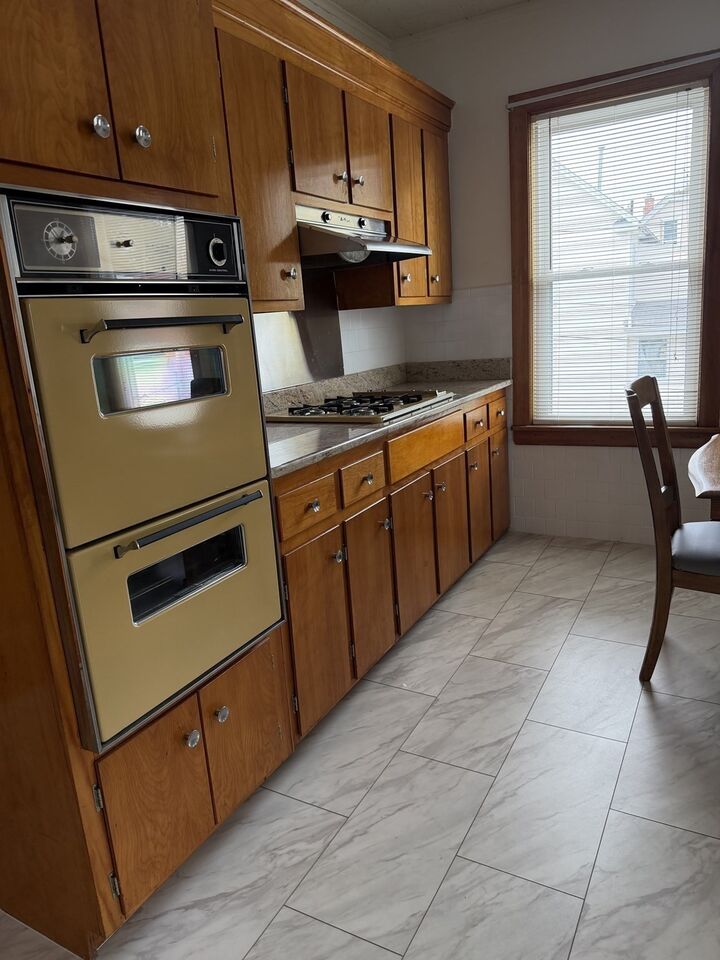 Property Photo:  175 Broad St 2  MA 01752 
