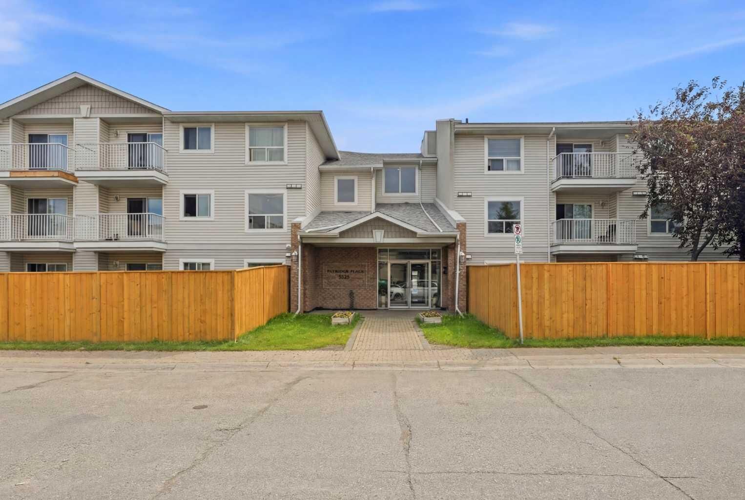 Property Photo:  5555 Falsbridge Drive NE 111  AB T3J 3E8 
