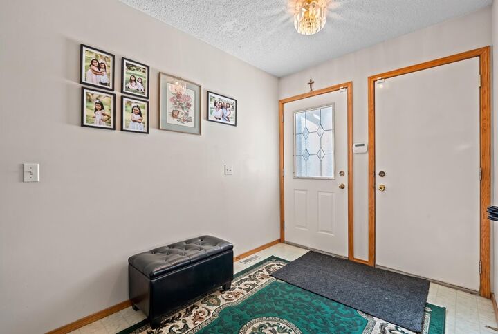 Property Photo:  92 Del Ray Close NE  AB T1Y 6Y9 