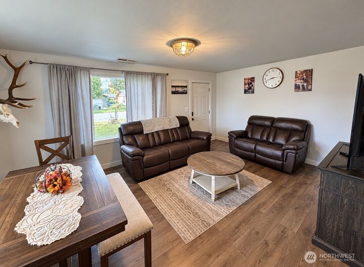 Property Photo: 403 Main Street WA 98844
