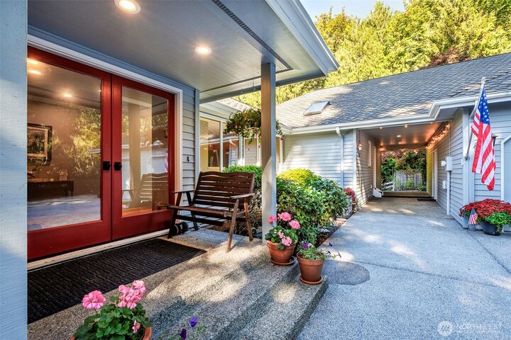 Property Photo:  15526 NE 155th Street  WA 98072 
