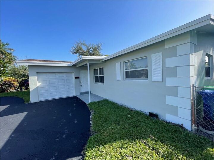 Property Photo:  2273 NW 81st Avenue  FL 33322 