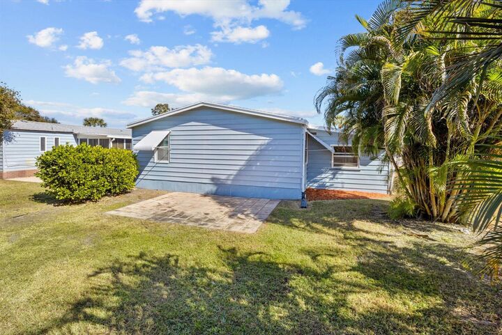 Property Photo:  2969 Fiddlewood Circle  FL 34952 