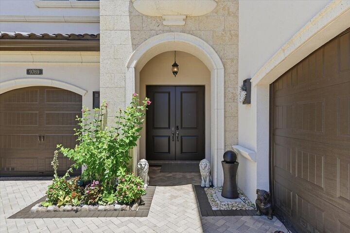 Property Photo: 9769 Bozzano Drive FL 33446