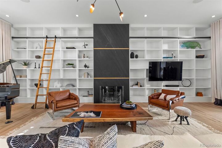 Property Photo: 275 Vine Street CO 80206