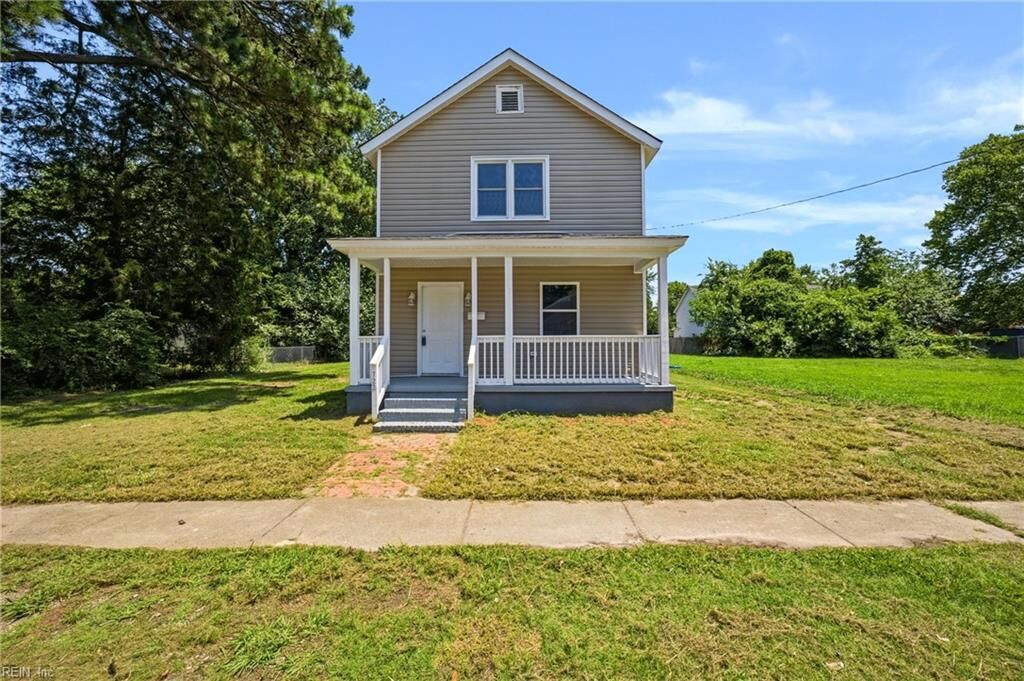 Property Photo:  722 Rolfe St  VA 23661 