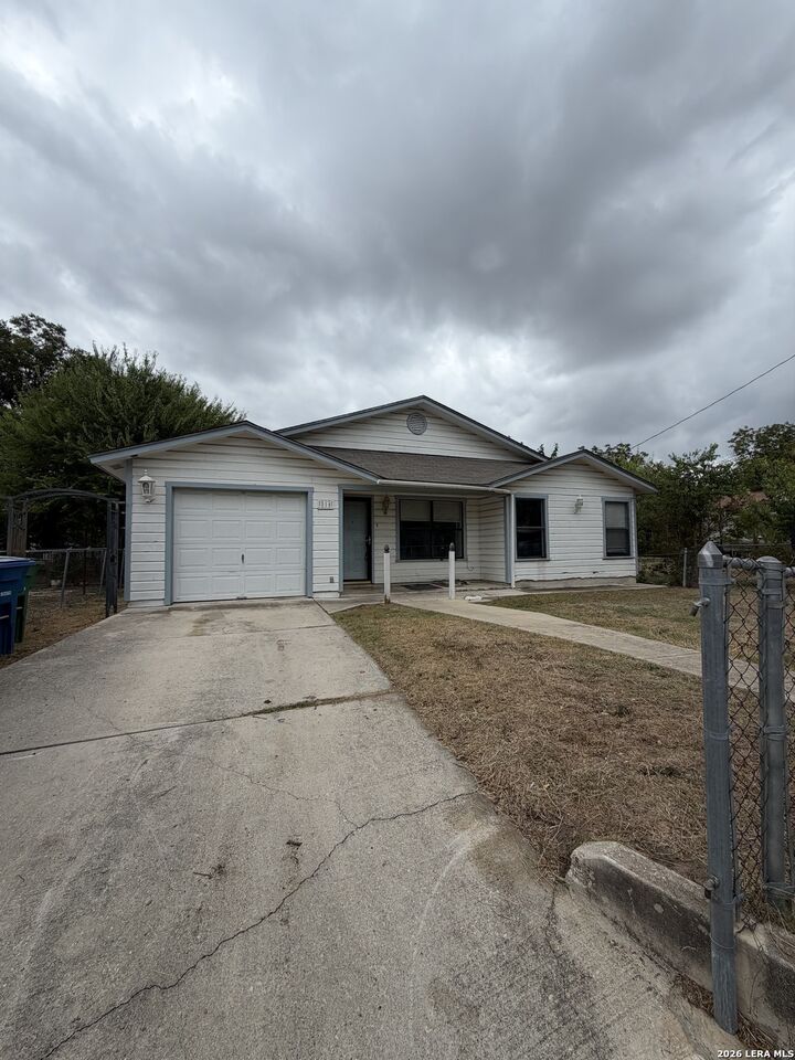 Property Photo: 314 Eskimo St TX 78225