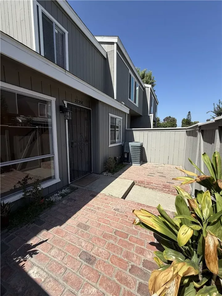 Property Photo:  2720 W Segerstrom C  CA 92704 