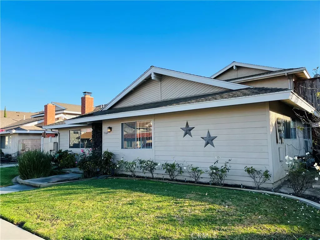 Property Photo:  7260 Corsican  CA 92647 
