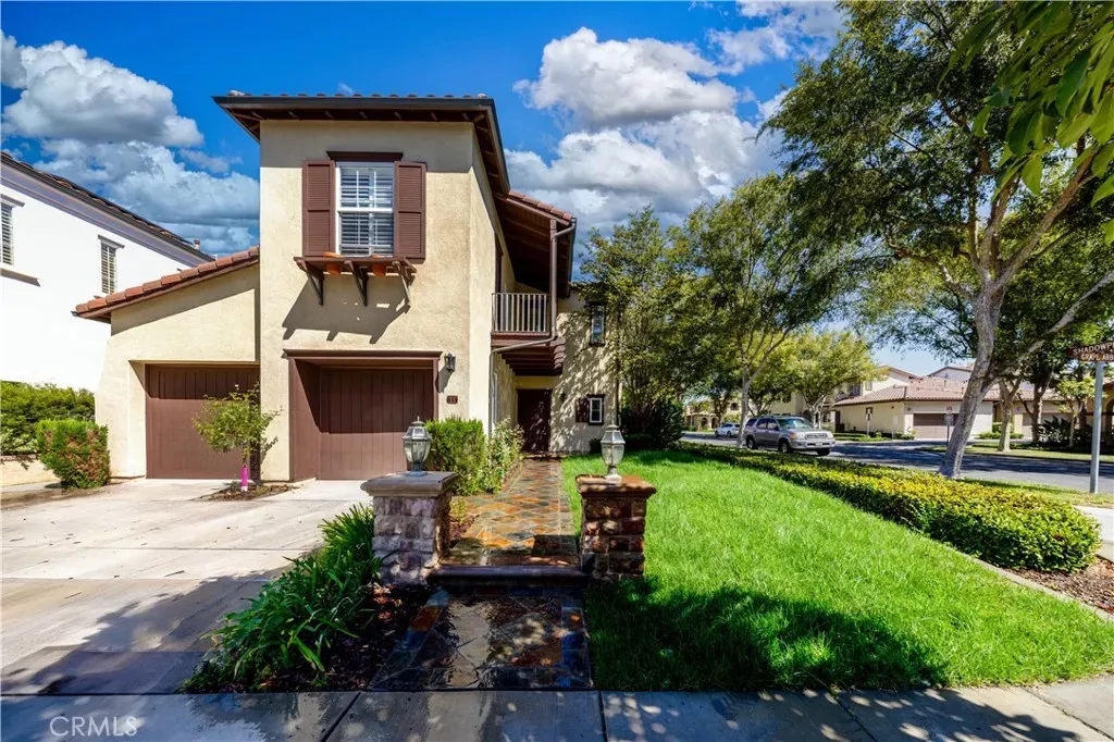Property Photo:  33 Grape Arbor  CA 92620 