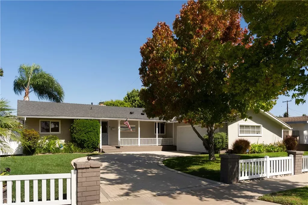 Property Photo: 360 Villanova Road CA 92626