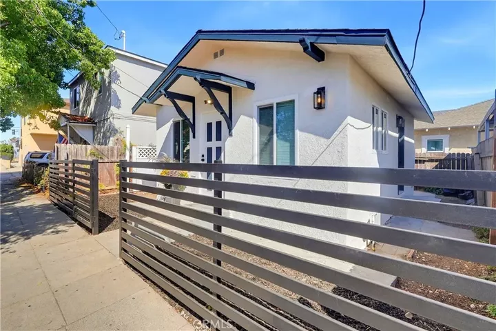 Property Photo:  1326 S Cabrillo  CA 90731 