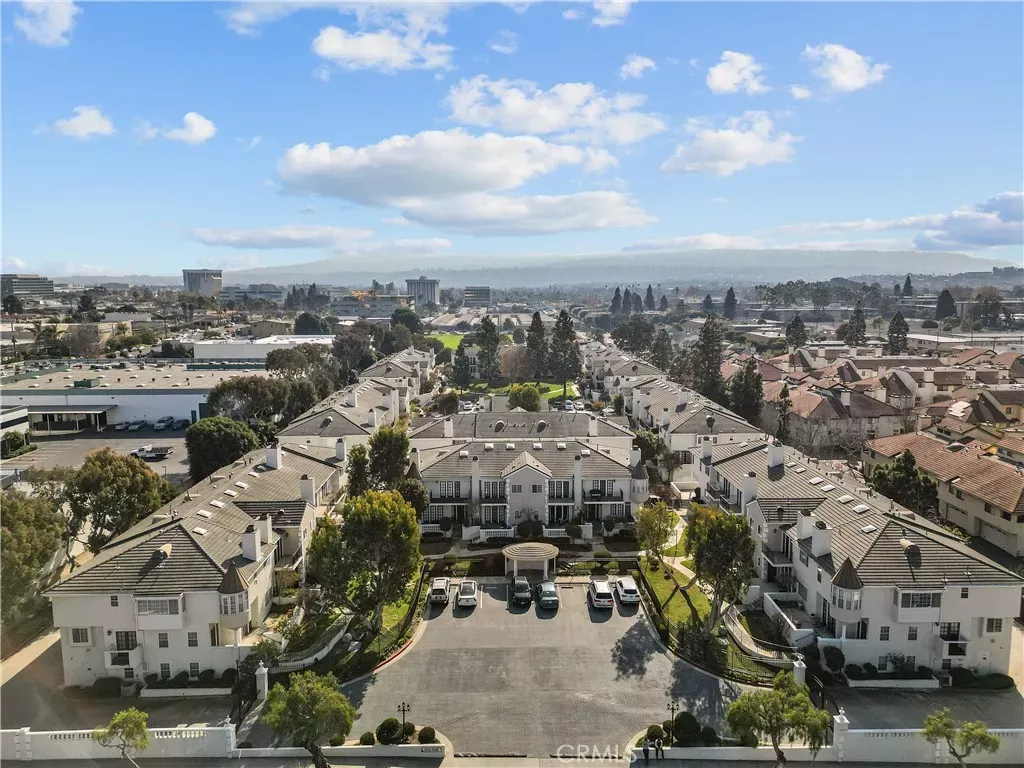 Property Photo:  4298 Spencer  CA 90503 