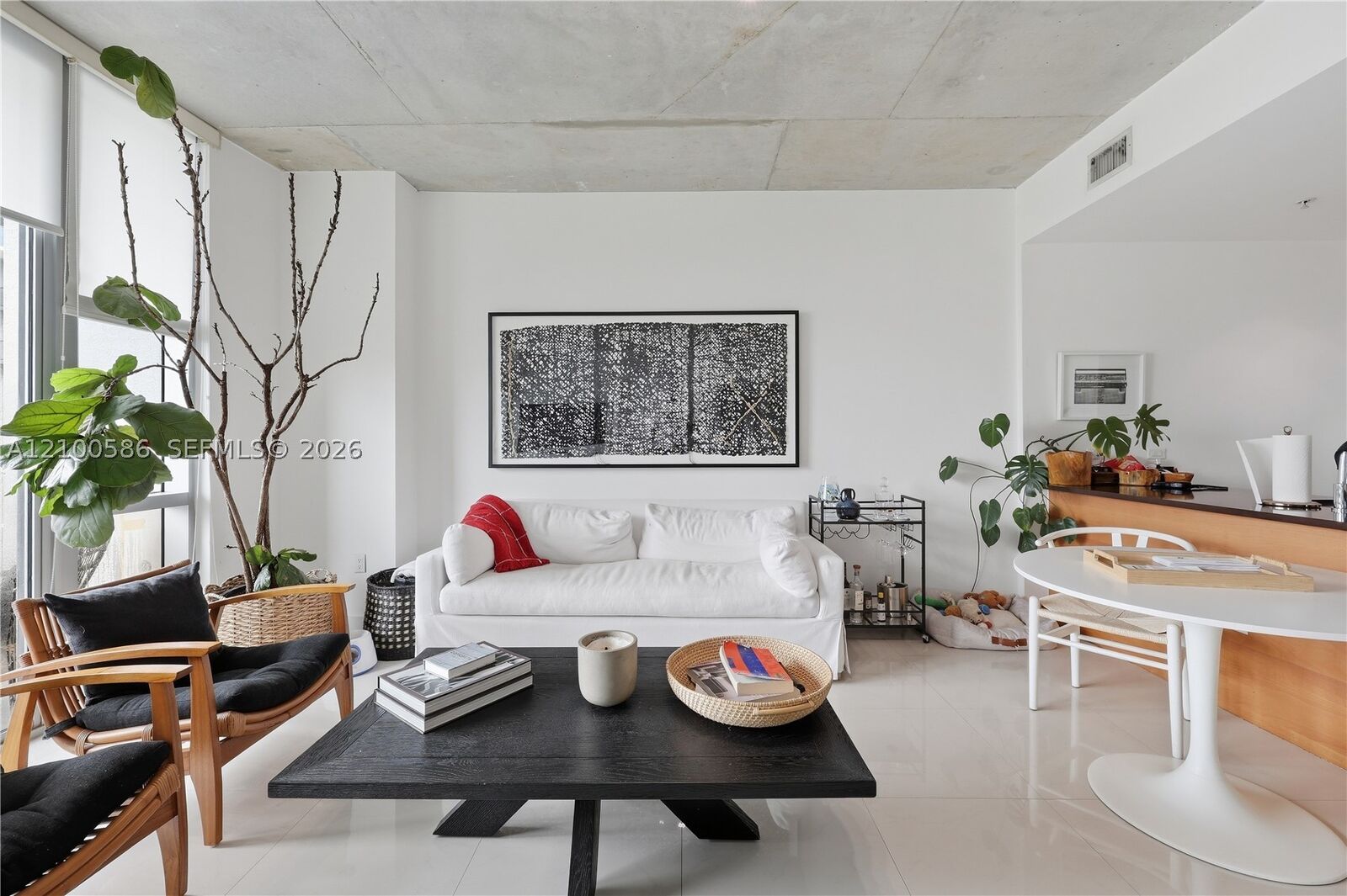 Property Photo:  3301 NE 1st Ave H0911  FL 33137 