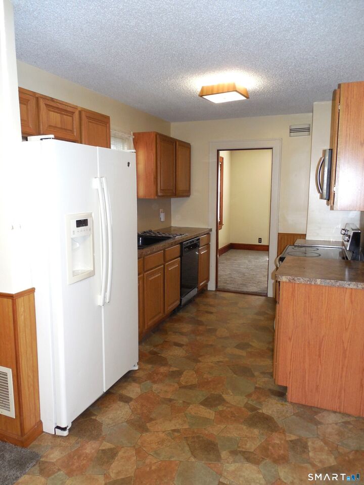 Property Photo:  70 Wooster Avenue  CT 06708 